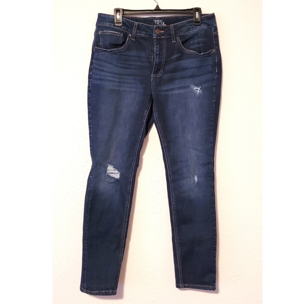 Time & Tru Distressed Skinny Jeans